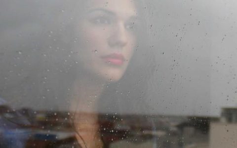 网站可以赚钱吗？网站赚钱的真实方法和收入分析