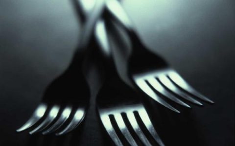 小米2手机怎么样，小米2现在还能用吗